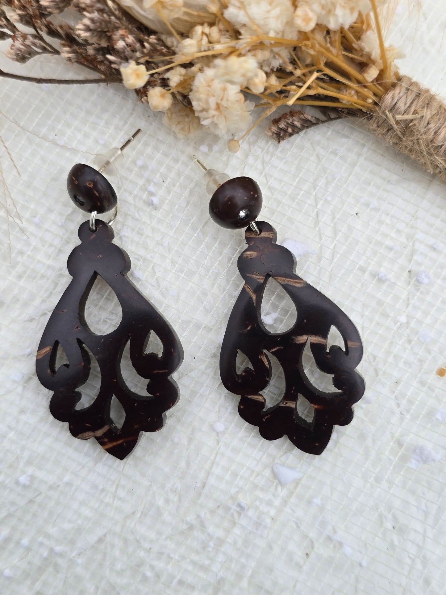 Coconut shell Stud Earrings