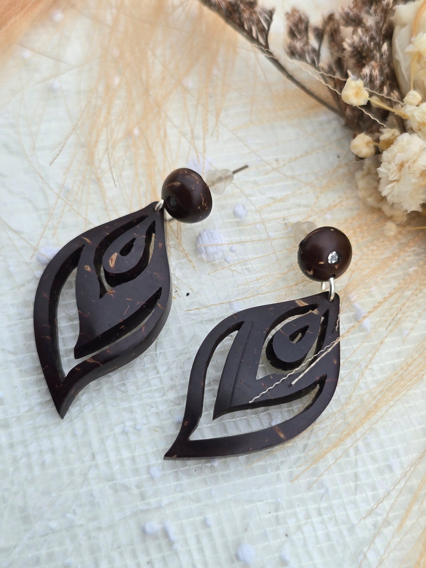Coconut shell Stud Earrings
