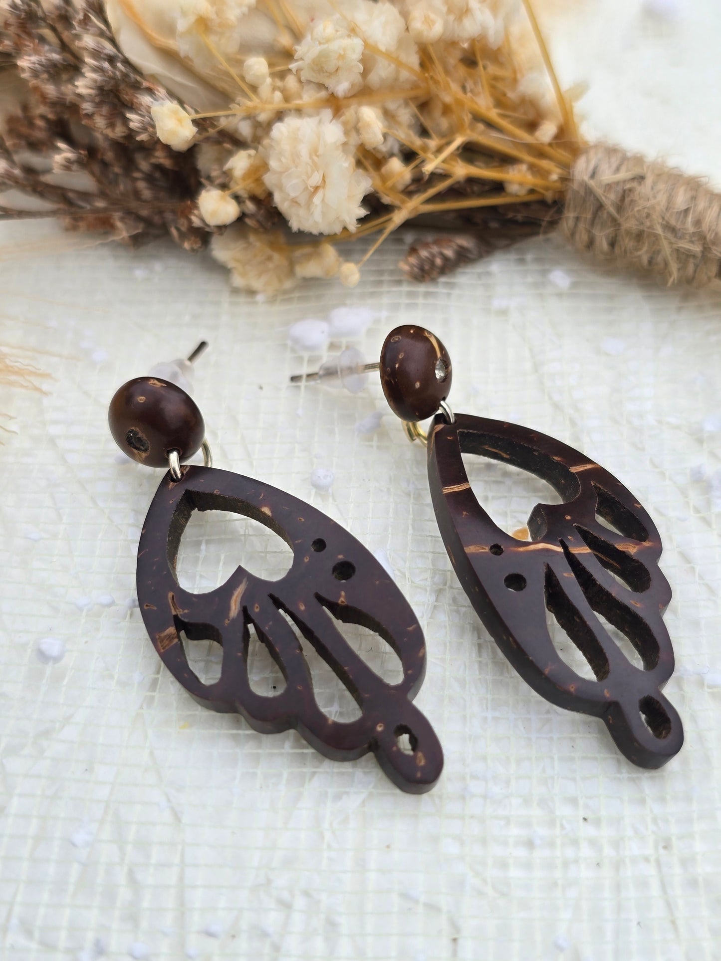 Coconut shell Stud Earrings