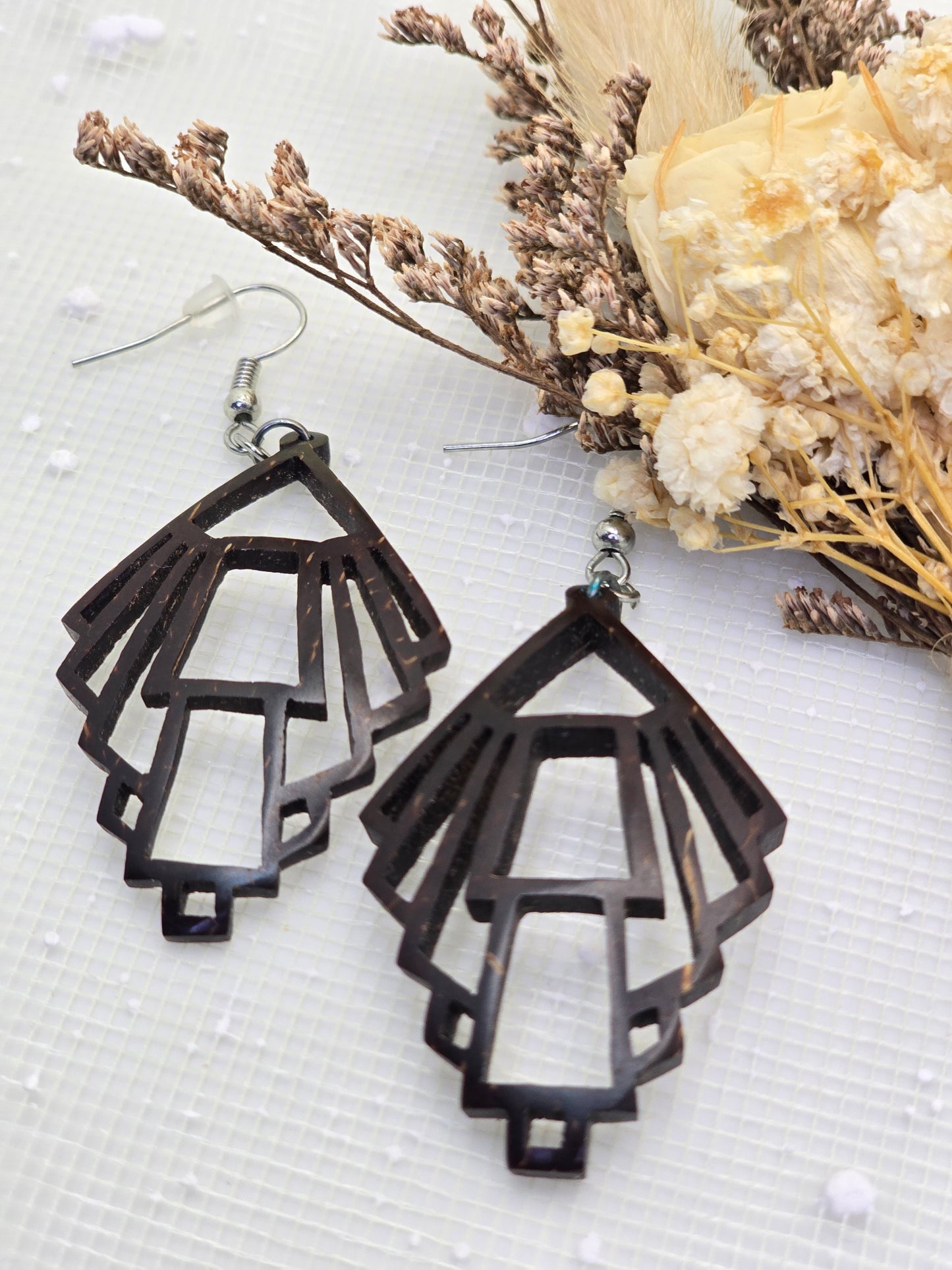 Coconut shell Earring
