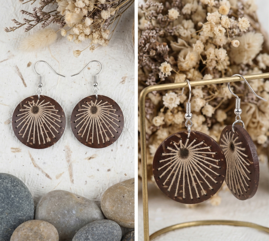 Örhängen av kokosnötsskal och bomullstråd